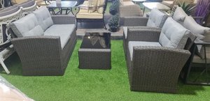 מערכת ישיבה לגינה ולמרפסת 4 חלקים דגם אפריל מערכת ישיבה לגינה ולמרפסת 4 חלקים דגם אפריל