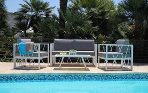 מערכת ישיבה אלומיניום לגינה ולמרפסת דגם לריסה דו צבע לבן מערכת ישיבה אלומיניום לגינה ולמרפסת דגם לריסה דו צבע לבן