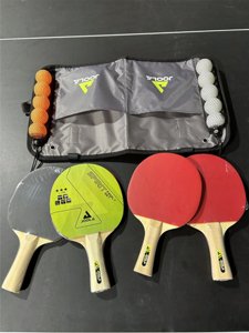 סט זוג מחבטים פינג פונג עם 8 כדורים 3 כוכבים - סט טניס יולה למחבטים משפחתי סט זוג מחבטים פינג פונג עם 8 כדורים 3 כוכבים - סט טניס יולה למחבטים משפחתי