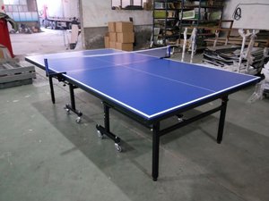 שולחן טניס פנים 15 מ"מ TENNIS INDOOR שולחן טניס פנים 15 מ"מ TENNIS INDOOR