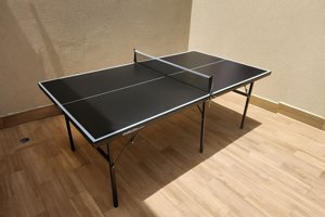 שולחן פינג פונג מתקפל PREMIUM לשימוש פנים – מידות 205×115 ס"מ - כולל הובלה והתקנה שולחן פינג פונג מתקפל PREMIUM לשימוש פנים – מידות 205×115 ס"מ - כולל הובלה והתקנה